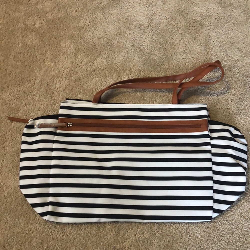 DSW tote
